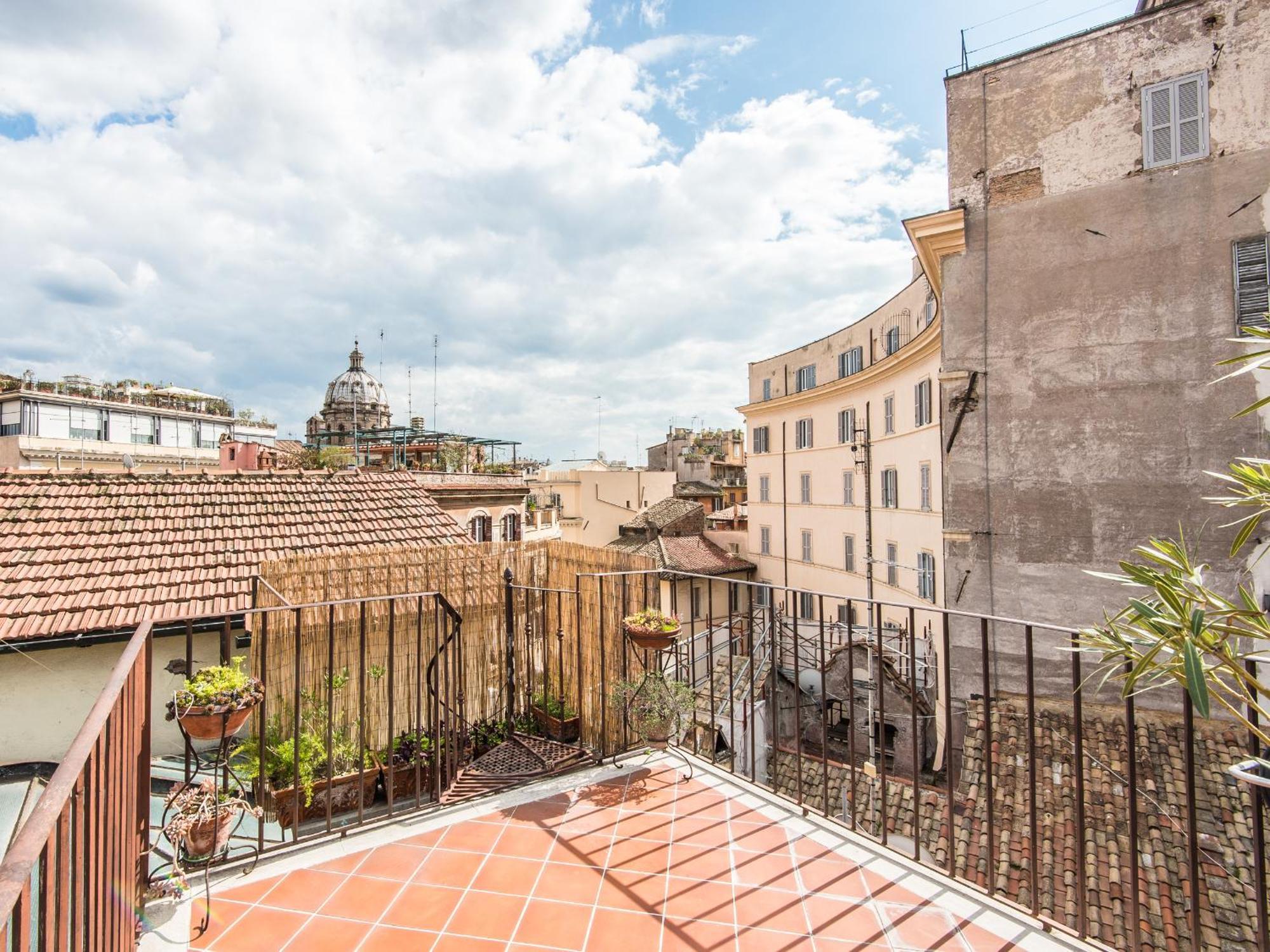 Pallaro Terrace * Roma