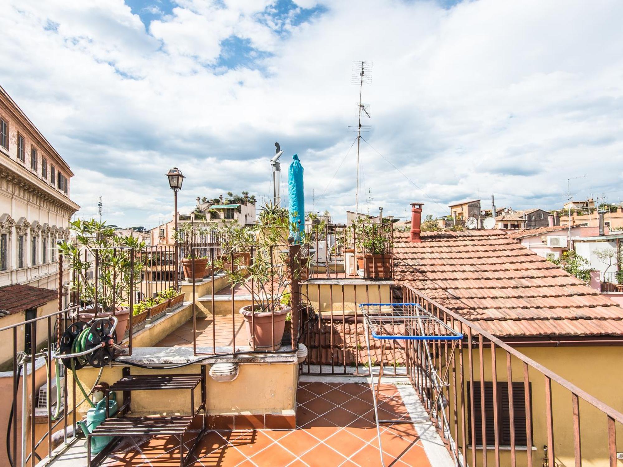 Pallaro Terrace Rome